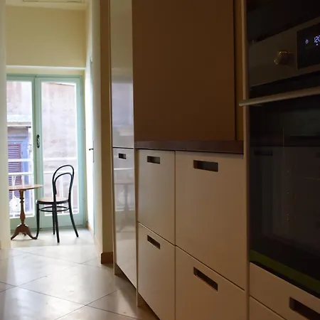 Vannucci 10 Apartment *