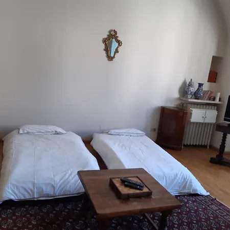 Apartamento Vannucci 10 *