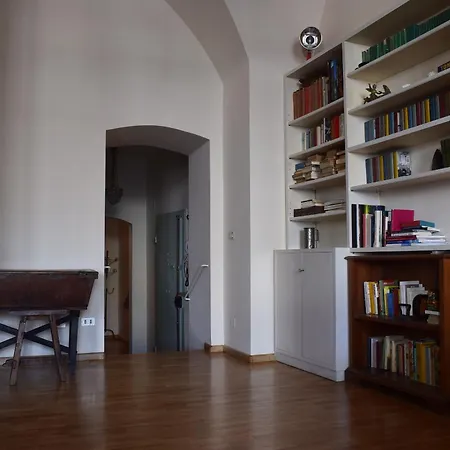 Apartment Vannucci 10 *
